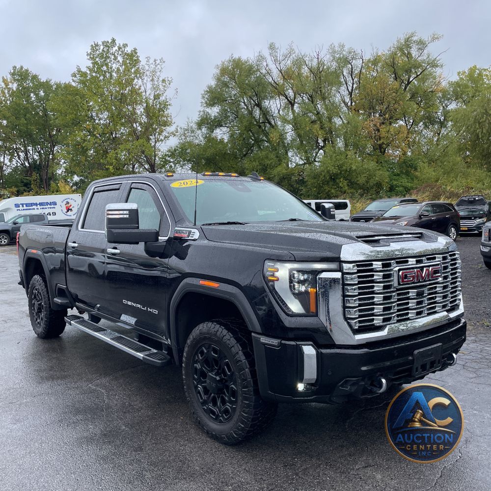 2024 GMC Sierra 2500HD Denali