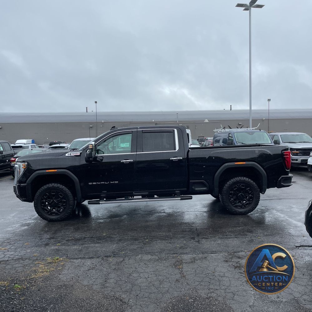 2024 GMC Sierra 2500HD Denali