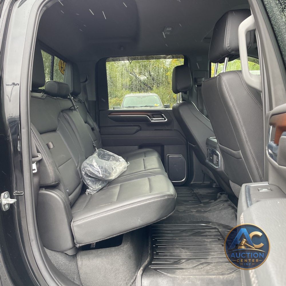 2024 GMC Sierra 2500HD Denali