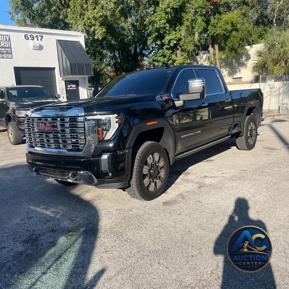 2024 GMC Sierra 2500 Denali