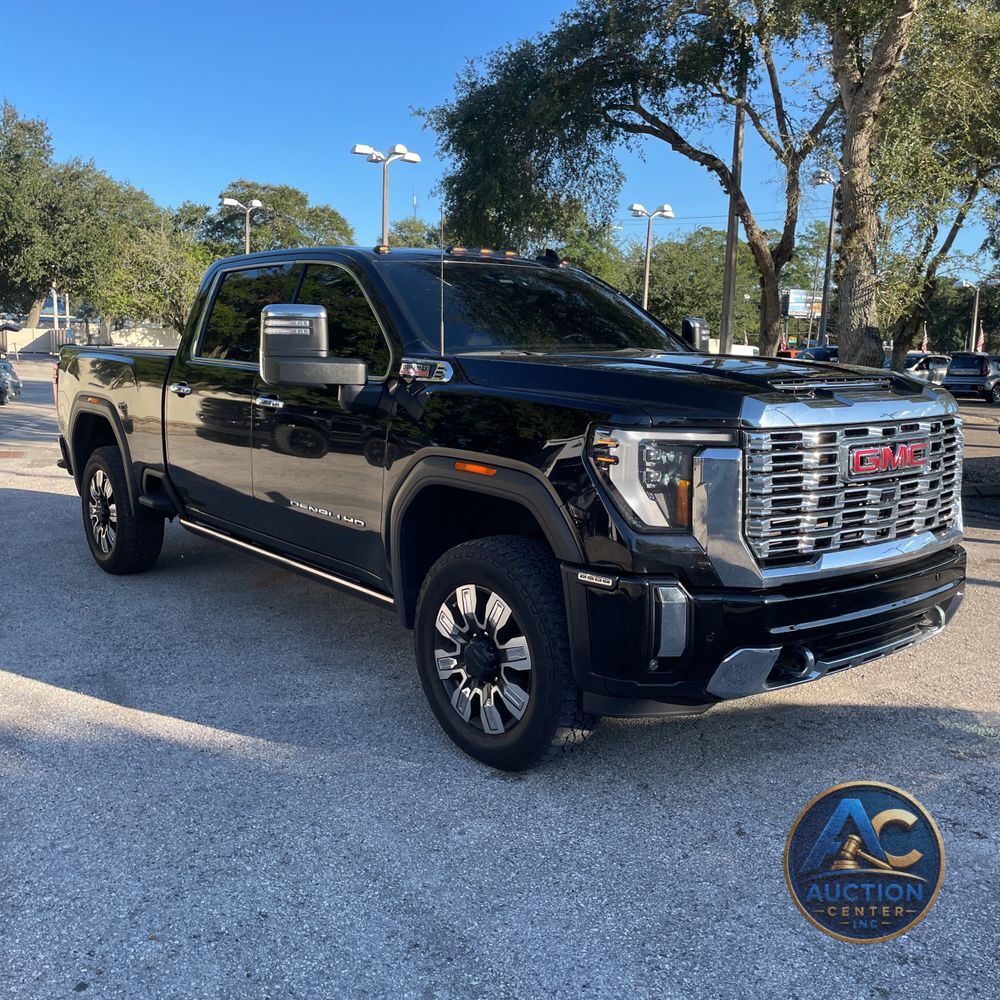 2024 GMC Sierra 2500 Denali