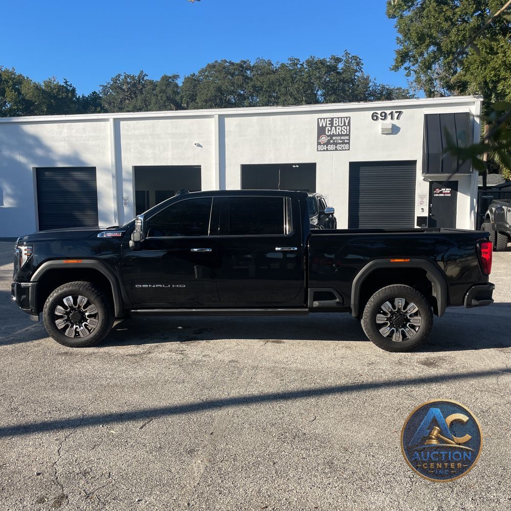 2024 GMC Sierra 2500 Denali