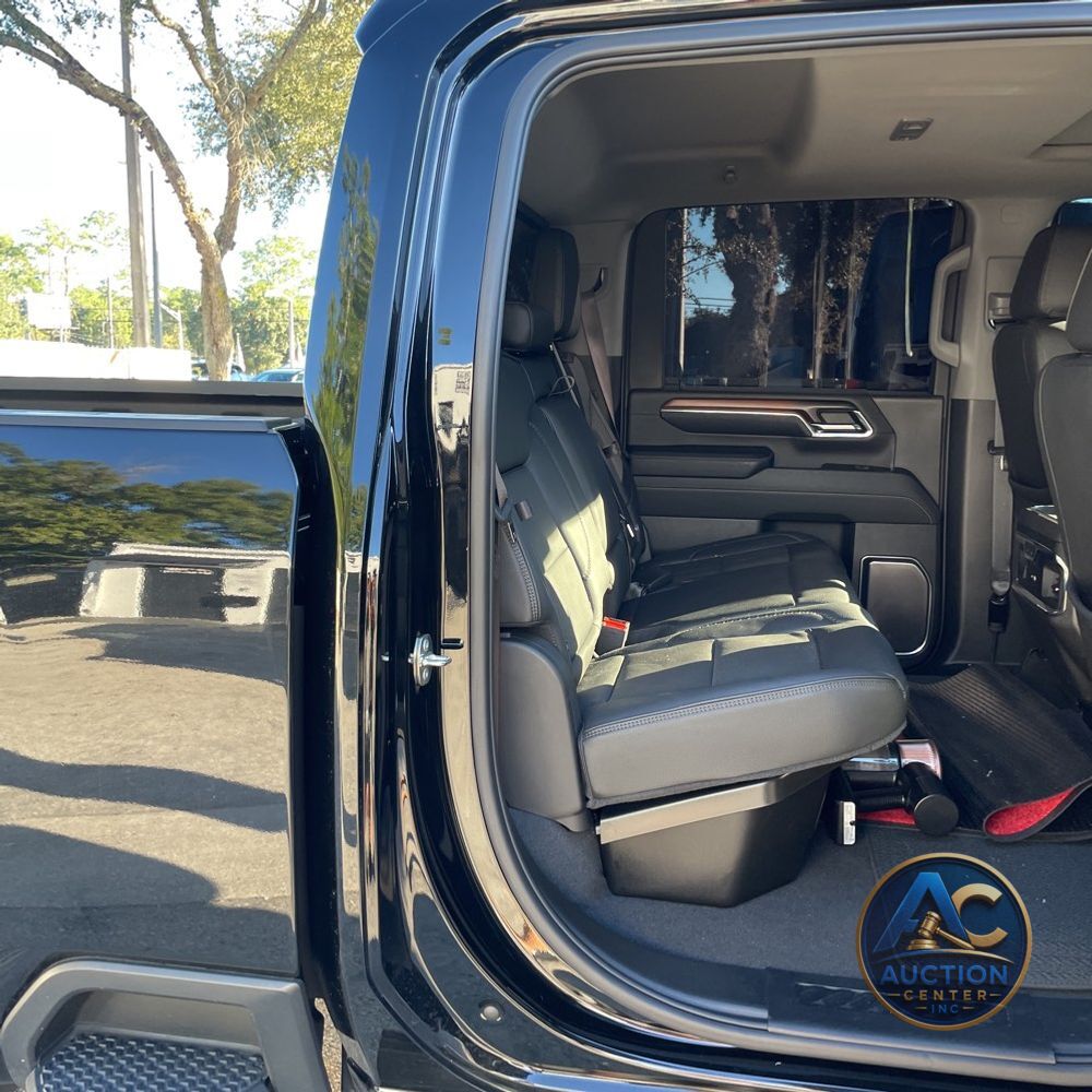 2024 GMC Sierra 2500 Denali