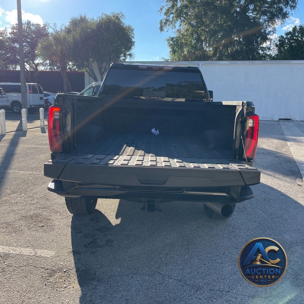 2024 GMC Sierra 2500 Denali