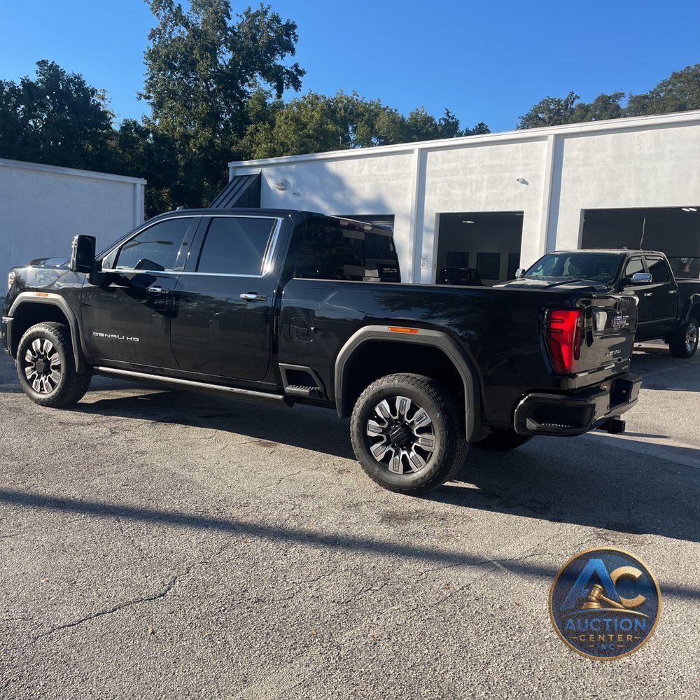 2024 GMC Sierra 2500 Denali