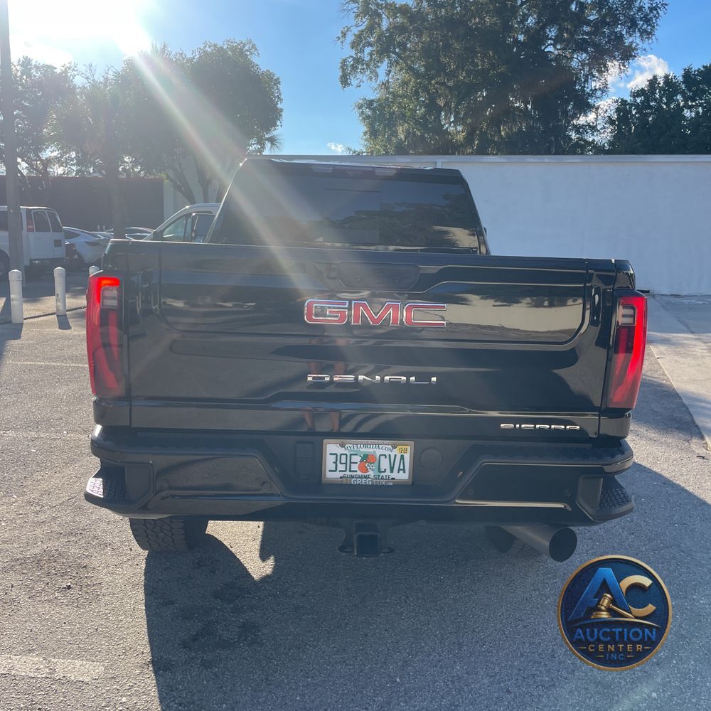 2024 GMC Sierra 2500 Denali