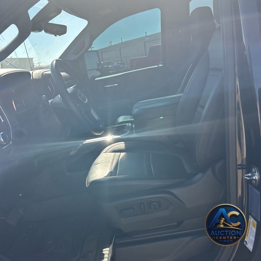 2023 GMC Sierra 2500HD Denali