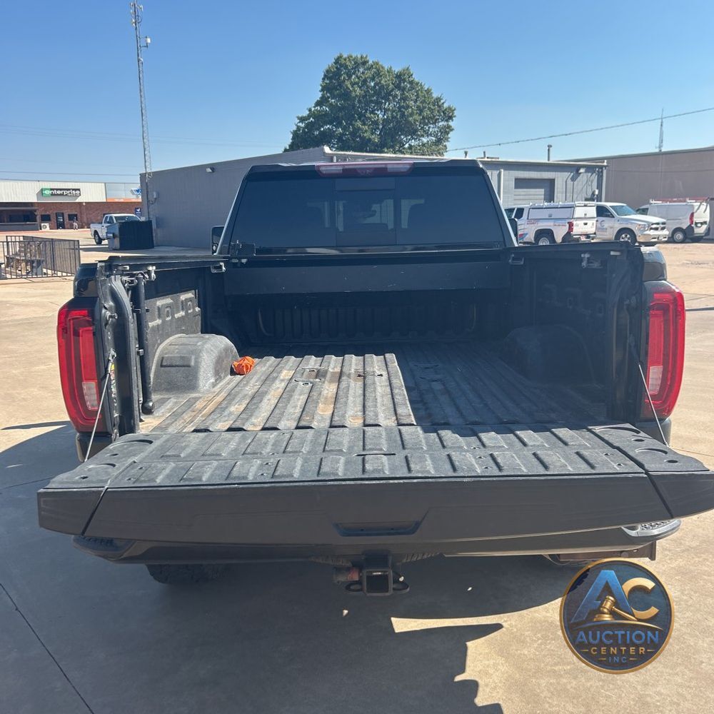2023 GMC Sierra 2500HD Denali