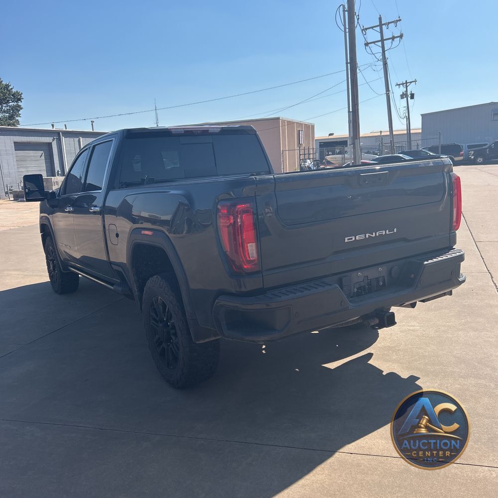 2023 GMC Sierra 2500HD Denali