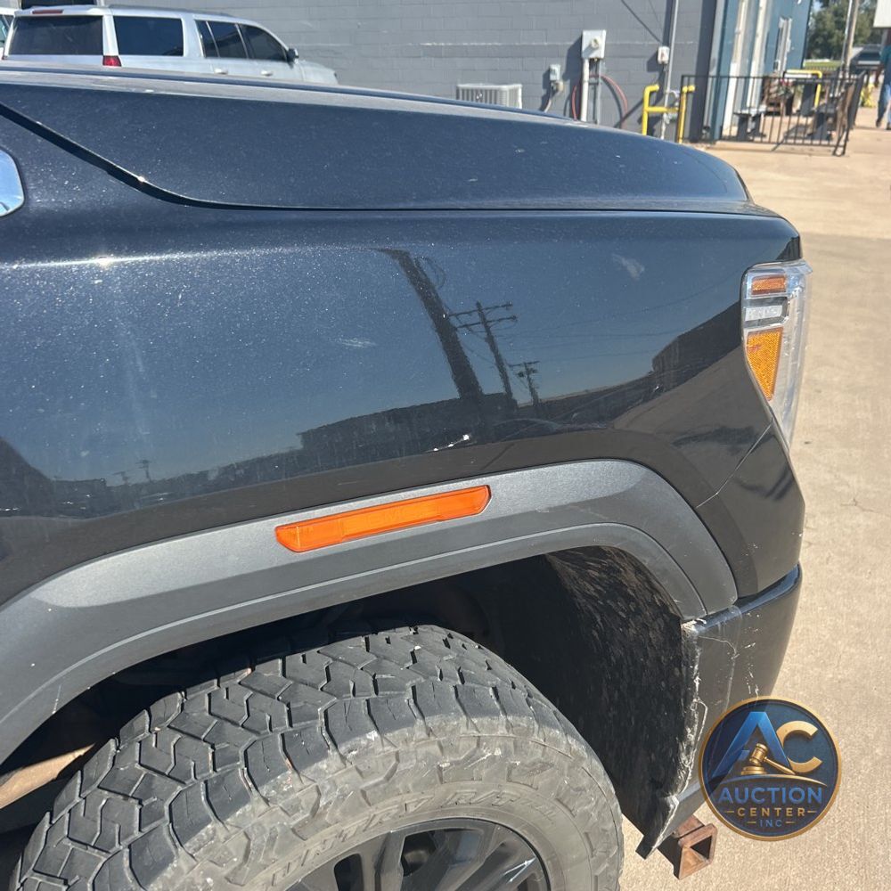 2023 GMC Sierra 2500HD Denali