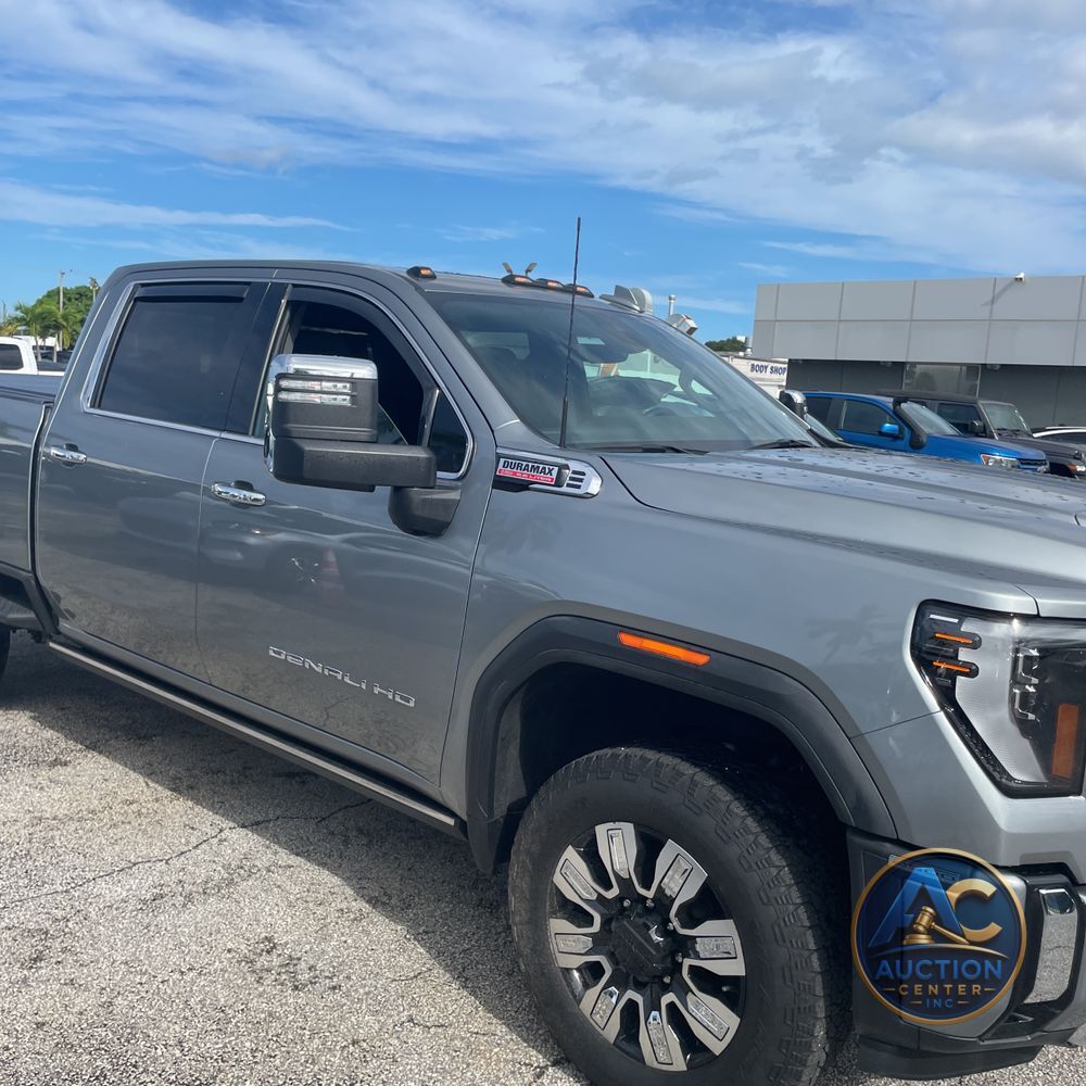 2024 GMC Sierra 2500HD Denali