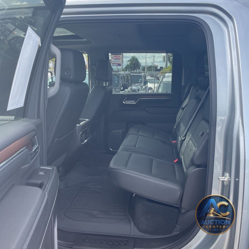 2024 GMC Sierra 2500HD Denali