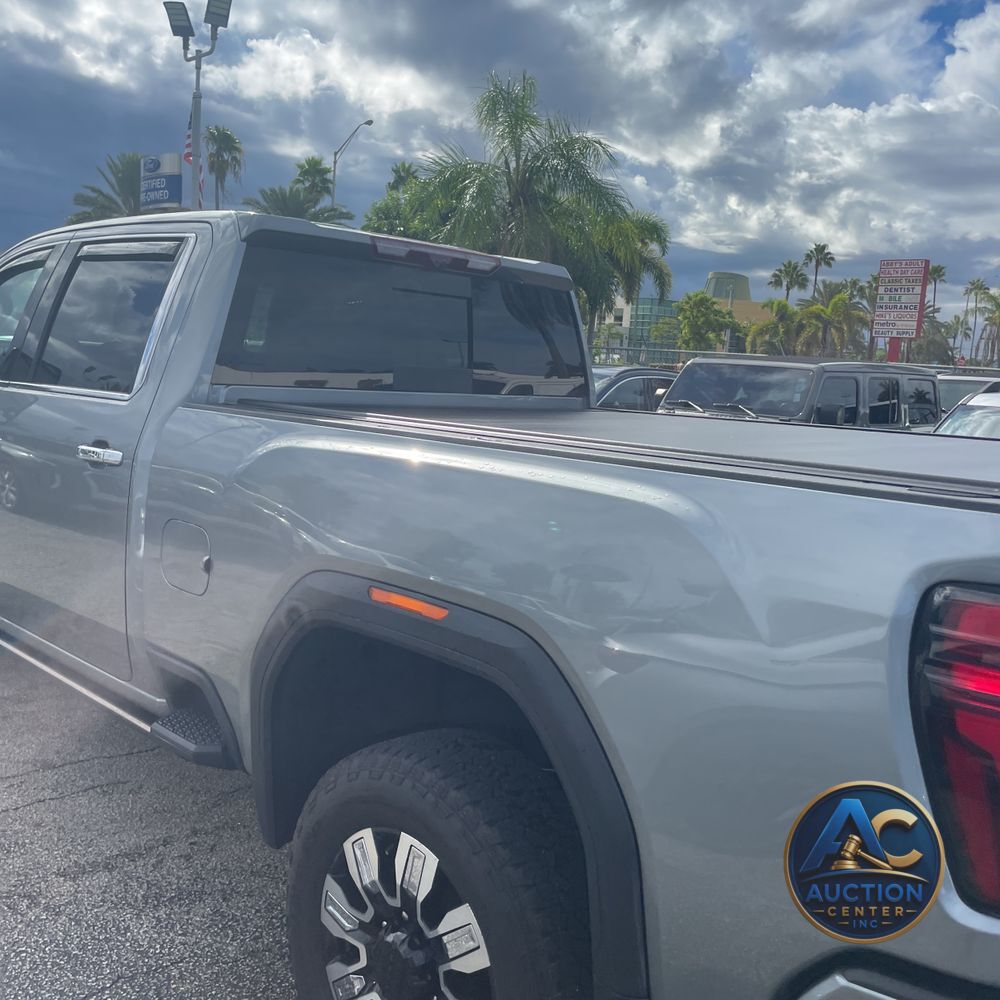 2024 GMC Sierra 2500HD Denali