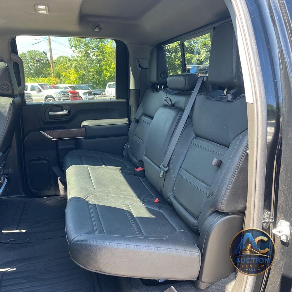 2023 GMC Sierra 2500 Denali