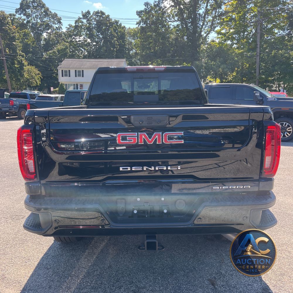 2023 GMC Sierra 2500 Denali
