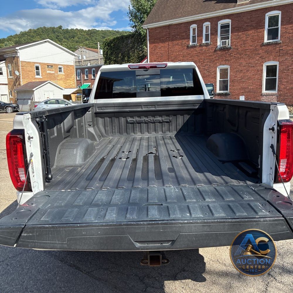 2022 GMC Sierra 2500HD Denali