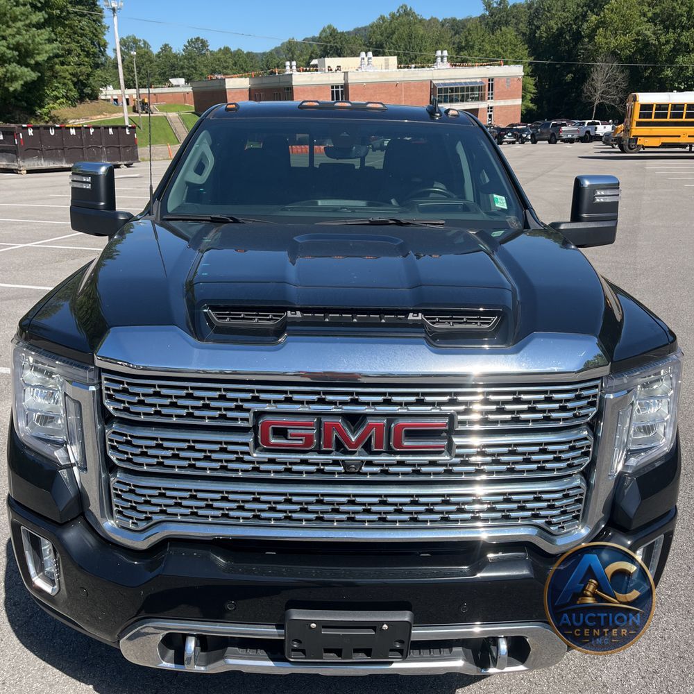 2023 GMC Sierra 2500 Denali