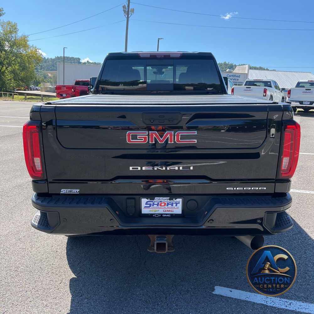 2023 GMC Sierra 2500 Denali