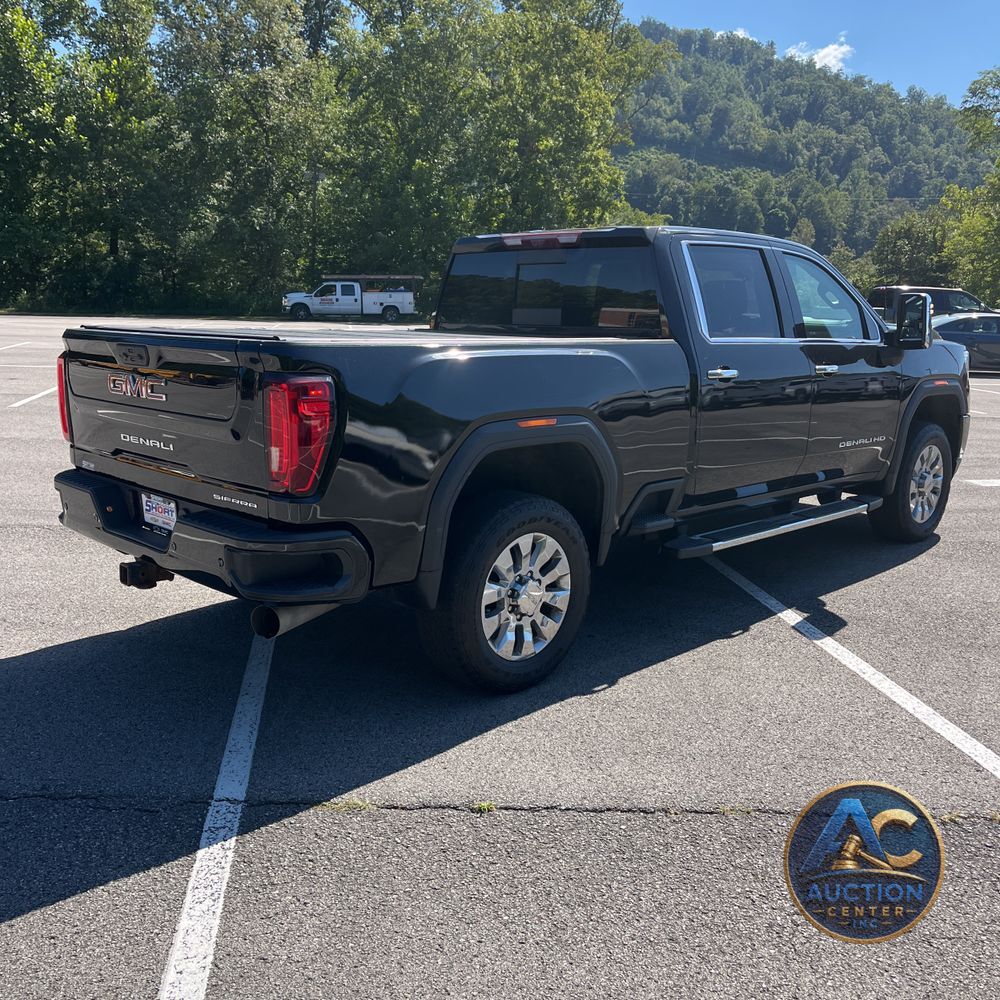 2023 GMC Sierra 2500 Denali