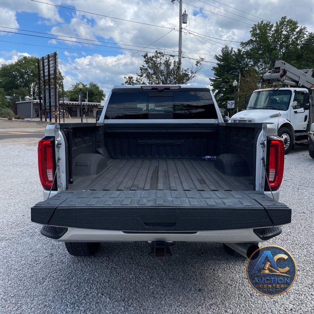 2020 GMC Sierra 2500HD Denali