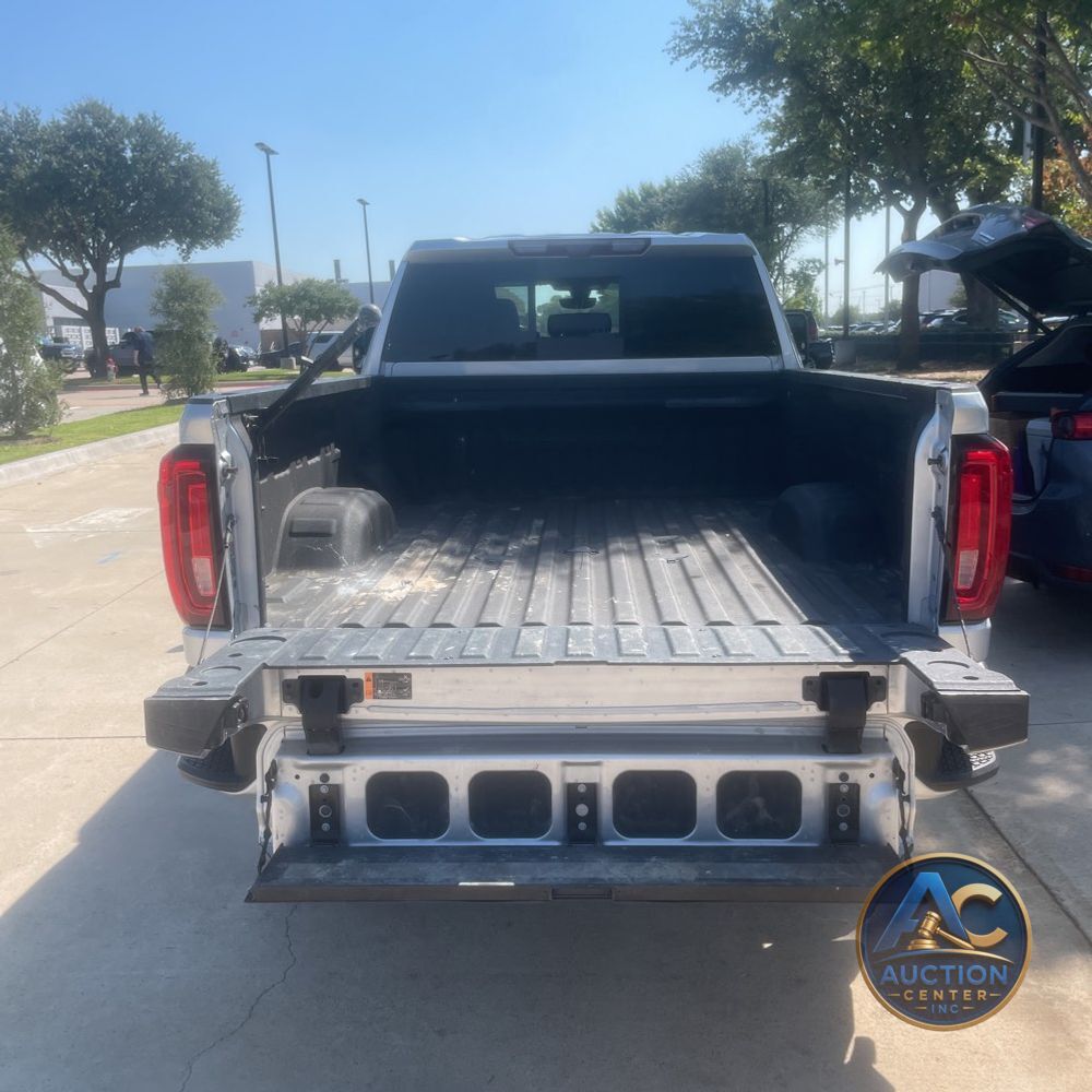 2023 GMC Sierra 2500HD Denali