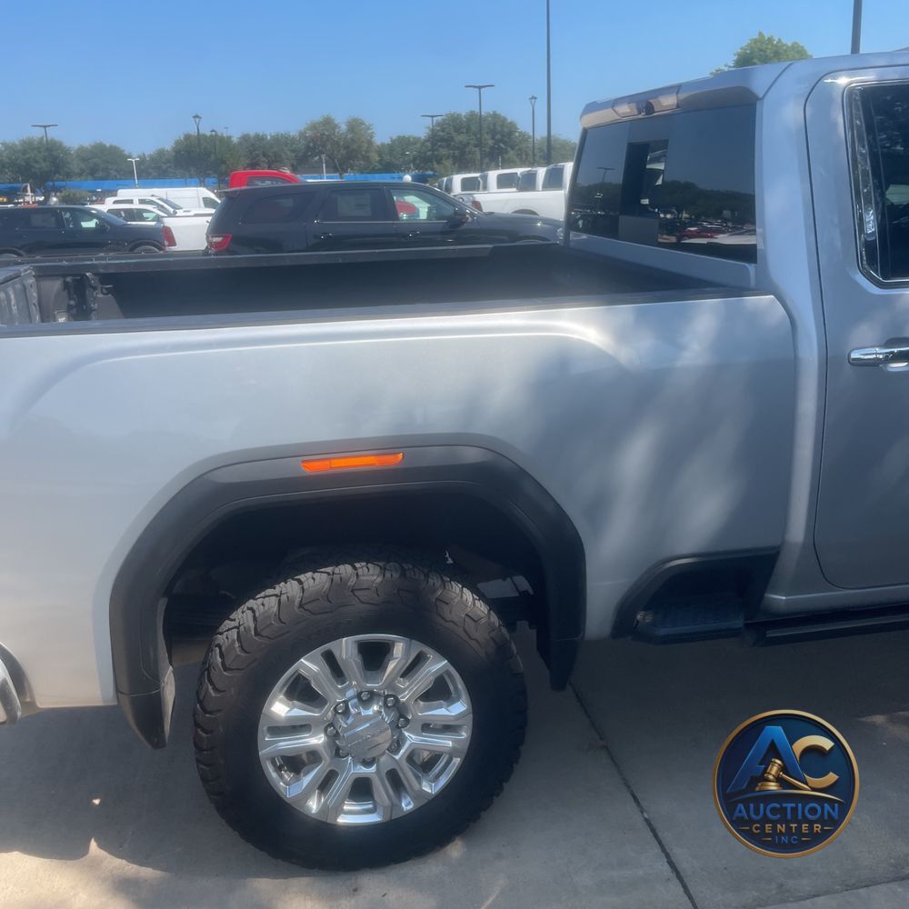 2023 GMC Sierra 2500HD Denali