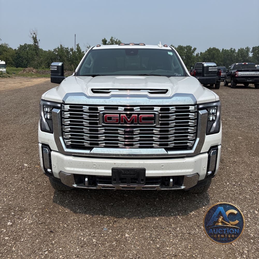 2024 GMC Sierra 2500 Denali