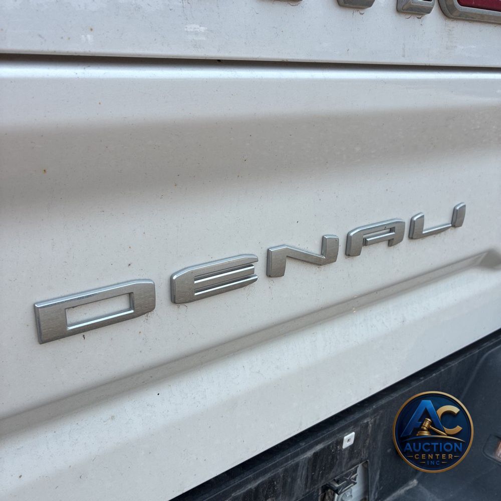 2024 GMC Sierra 2500 Denali