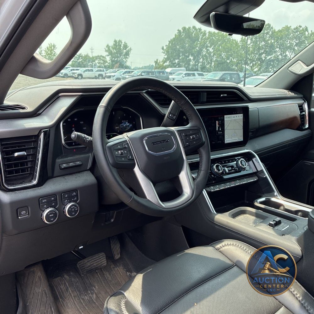 2024 GMC Sierra 2500 Denali