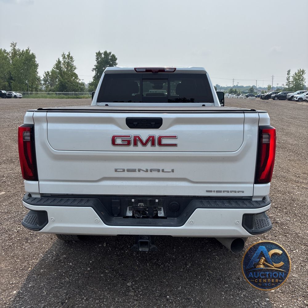 2024 GMC Sierra 2500 Denali