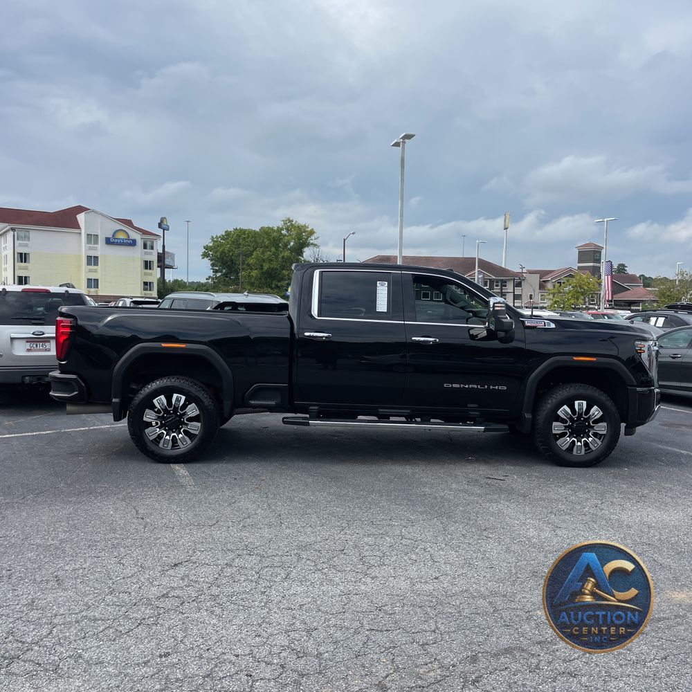 2024 GMC Sierra 2500 Denali