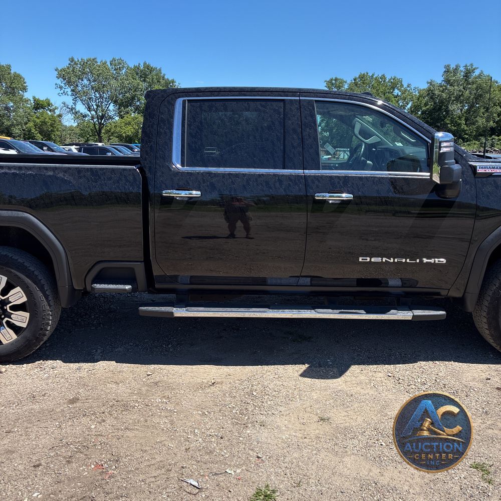 2024 GMC Sierra 2500 Denali
