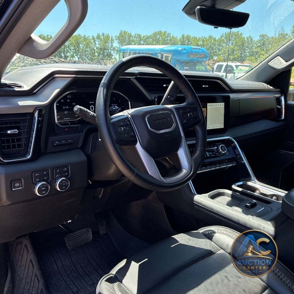 2024 GMC Sierra 2500 Denali