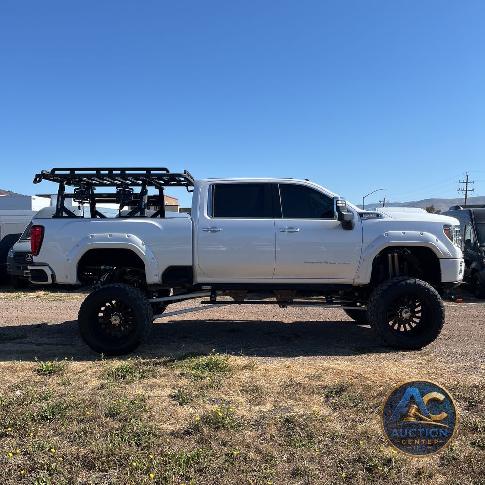2020 GMC Sierra 2500 Denali
