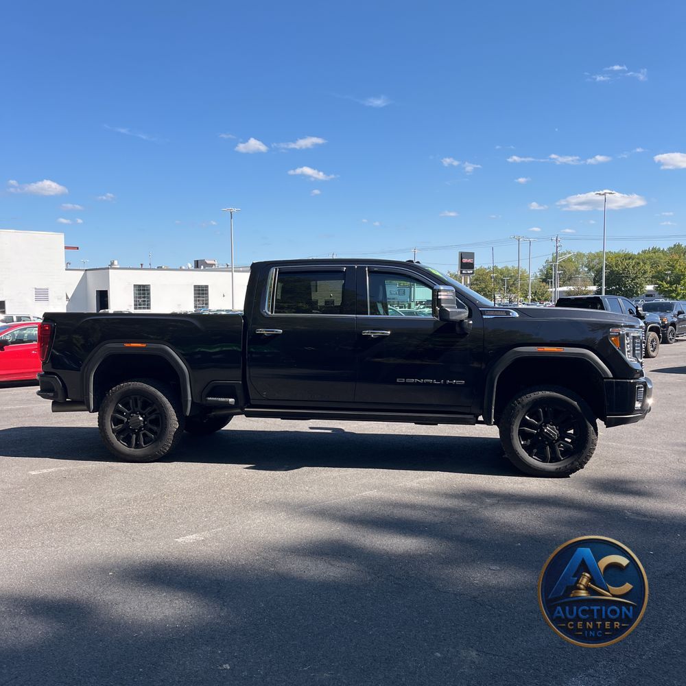 2023 GMC Sierra 2500HD Denali
