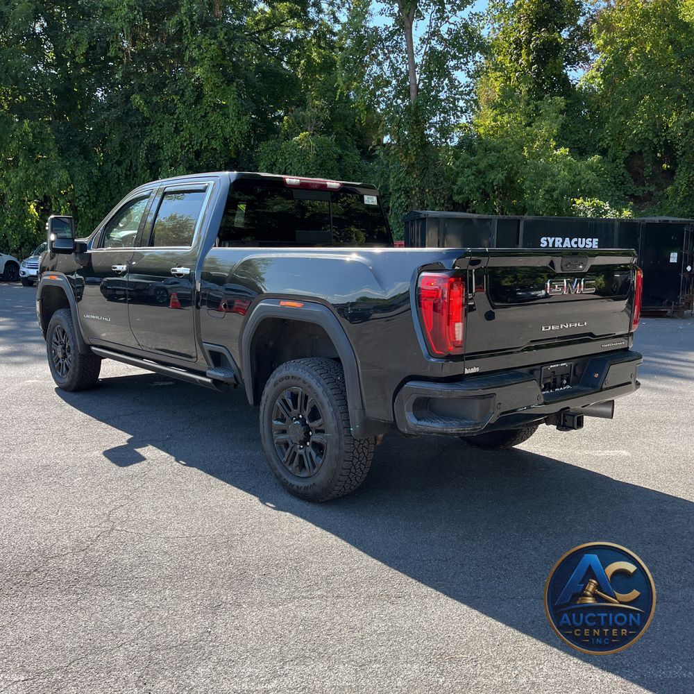 2023 GMC Sierra 2500HD Denali
