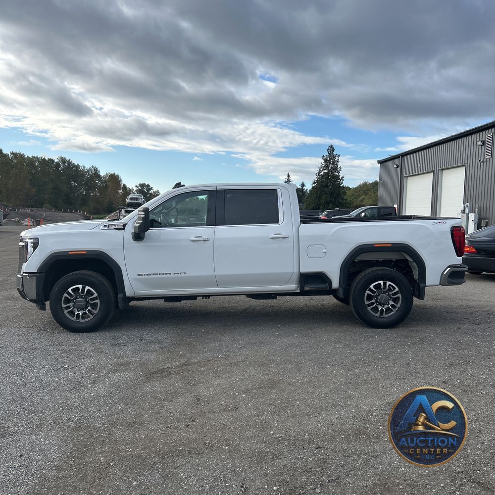 2024 GMC Sierra 3500 SLE