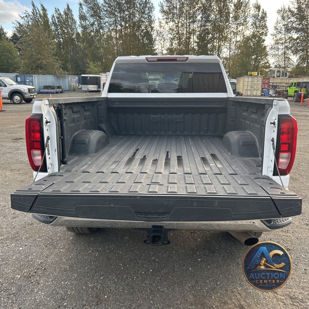 2024 GMC Sierra 3500 SLE