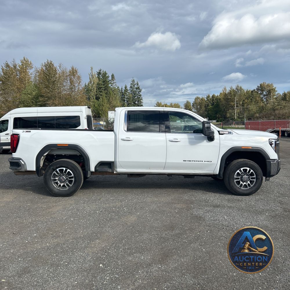 2024 GMC Sierra 3500 SLE