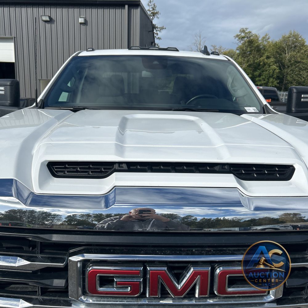 2024 GMC Sierra 3500 SLE