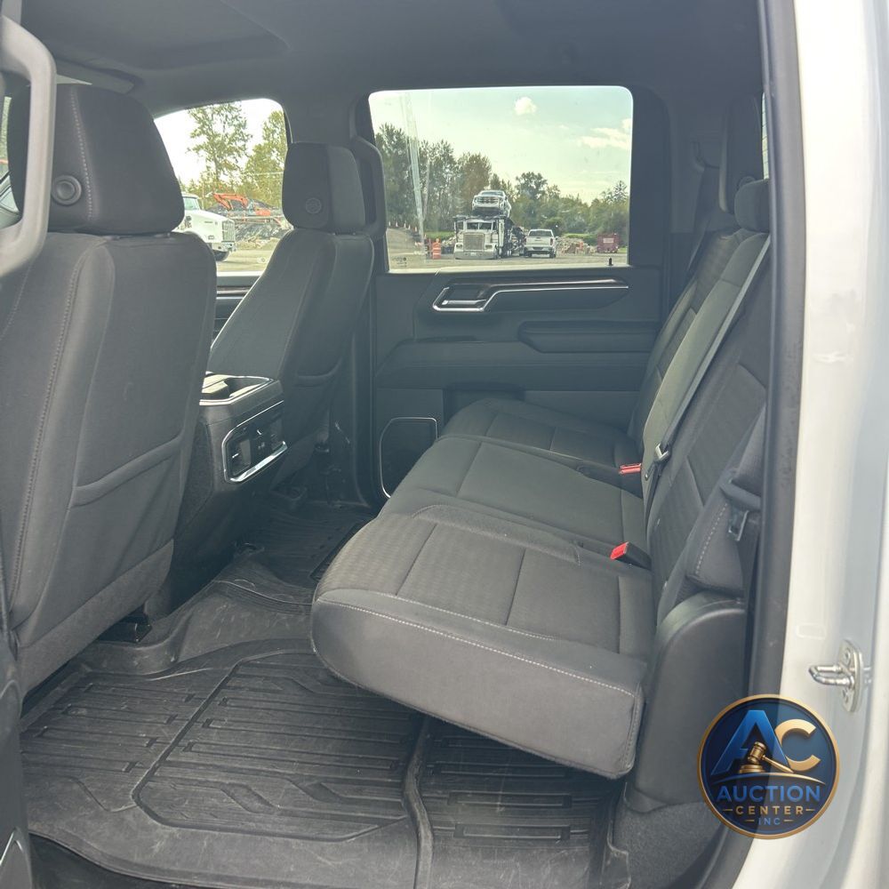 2024 GMC Sierra 3500 SLE