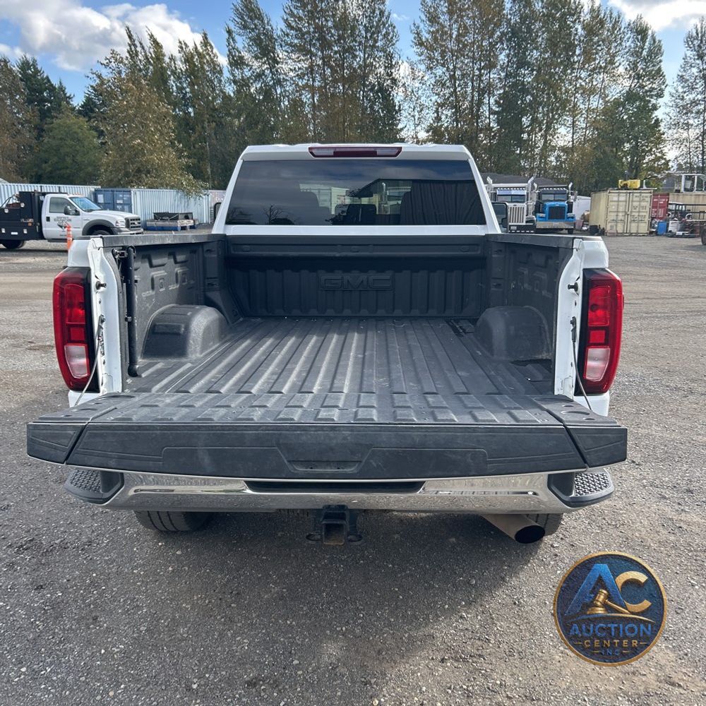 2024 GMC Sierra 3500 SLE