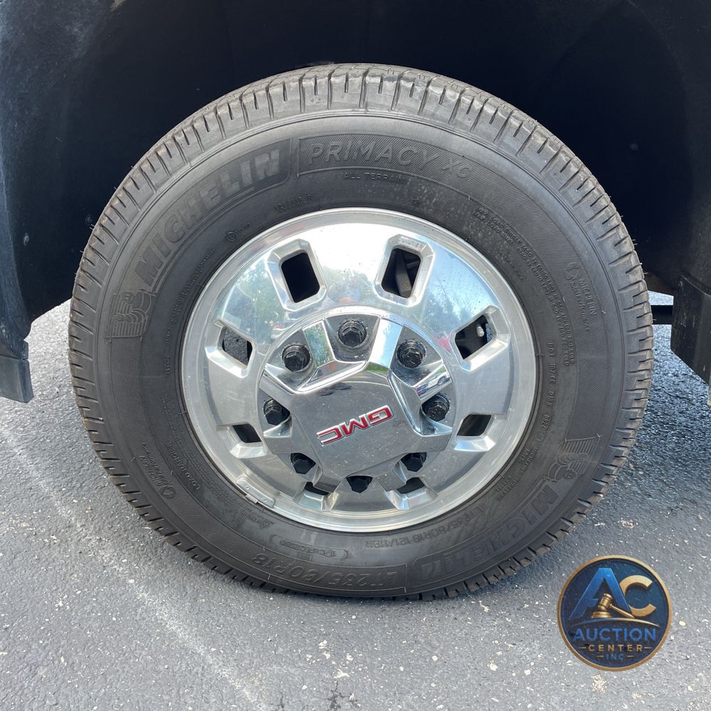 2024 GMC Sierra 3500 SLT