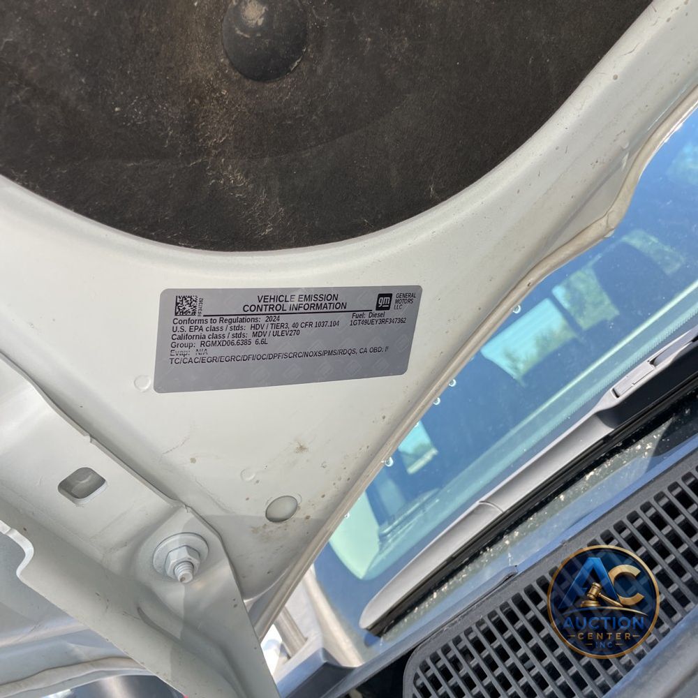 2024 GMC Sierra 3500 SLT