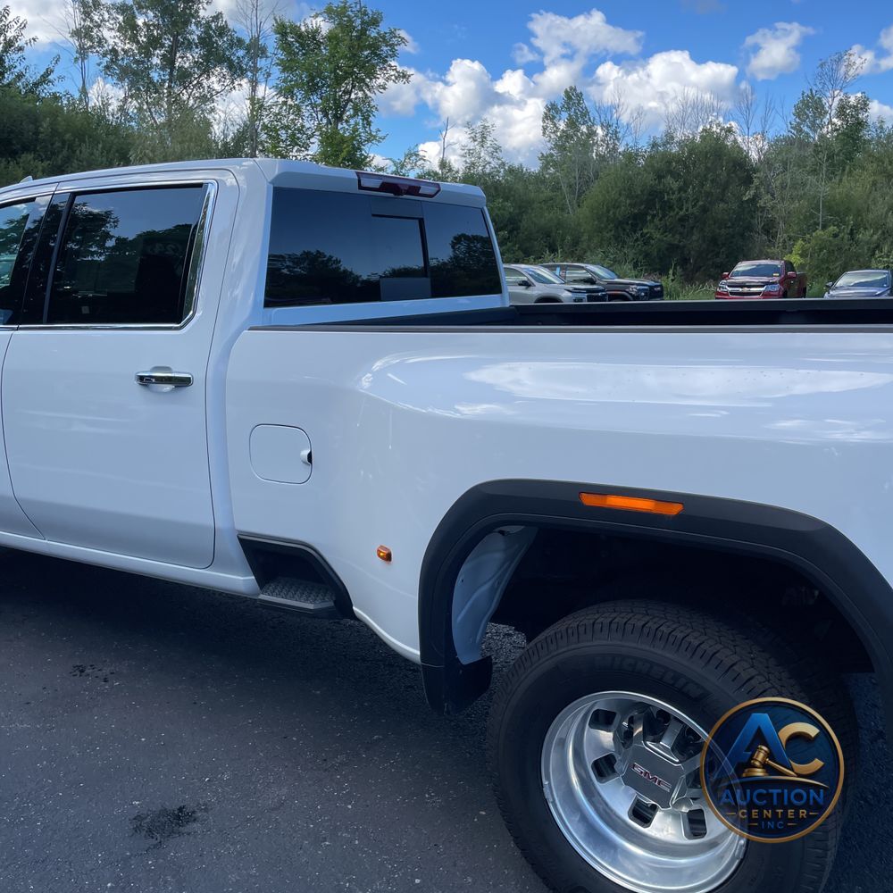 2024 GMC Sierra 3500 SLT