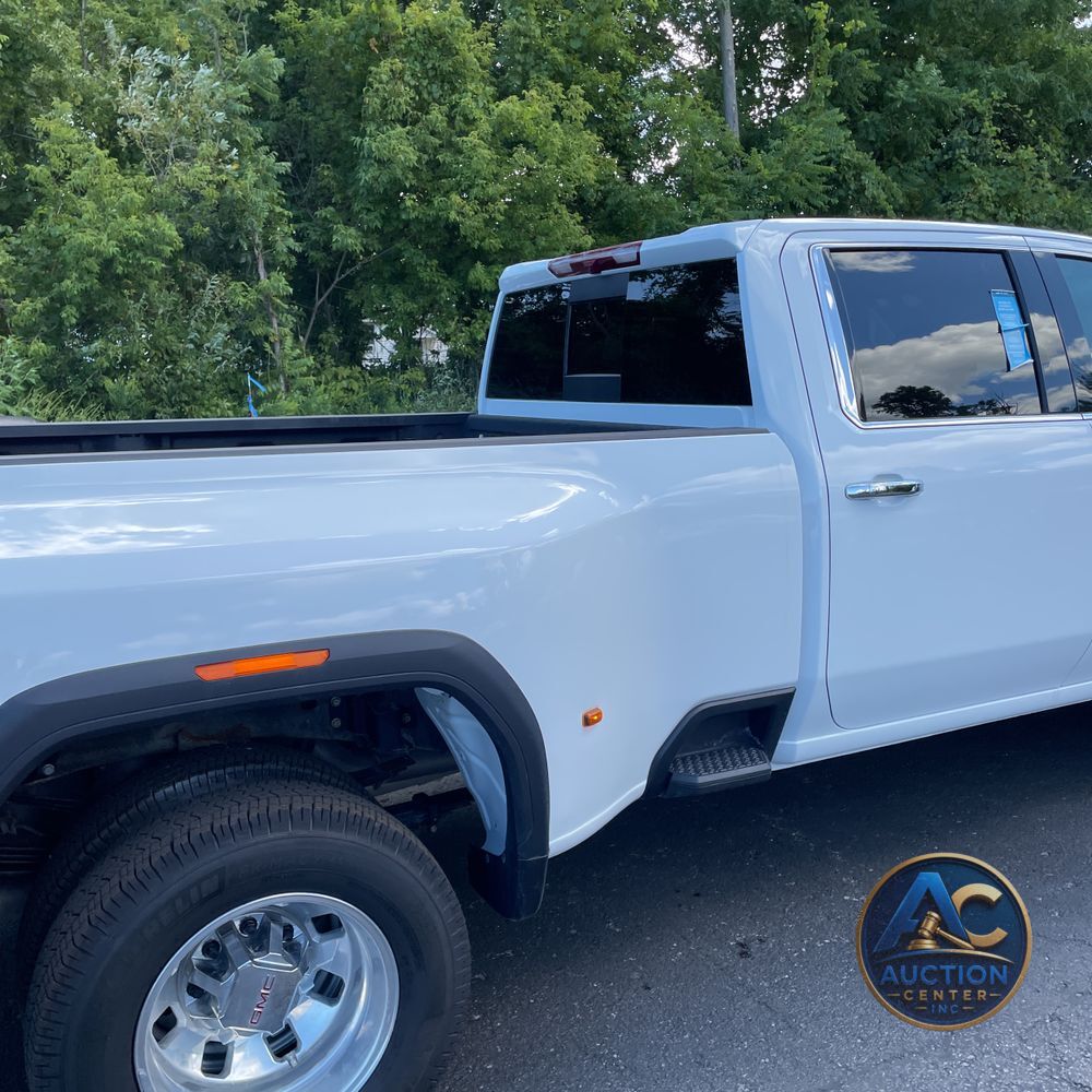 2024 GMC Sierra 3500 SLT