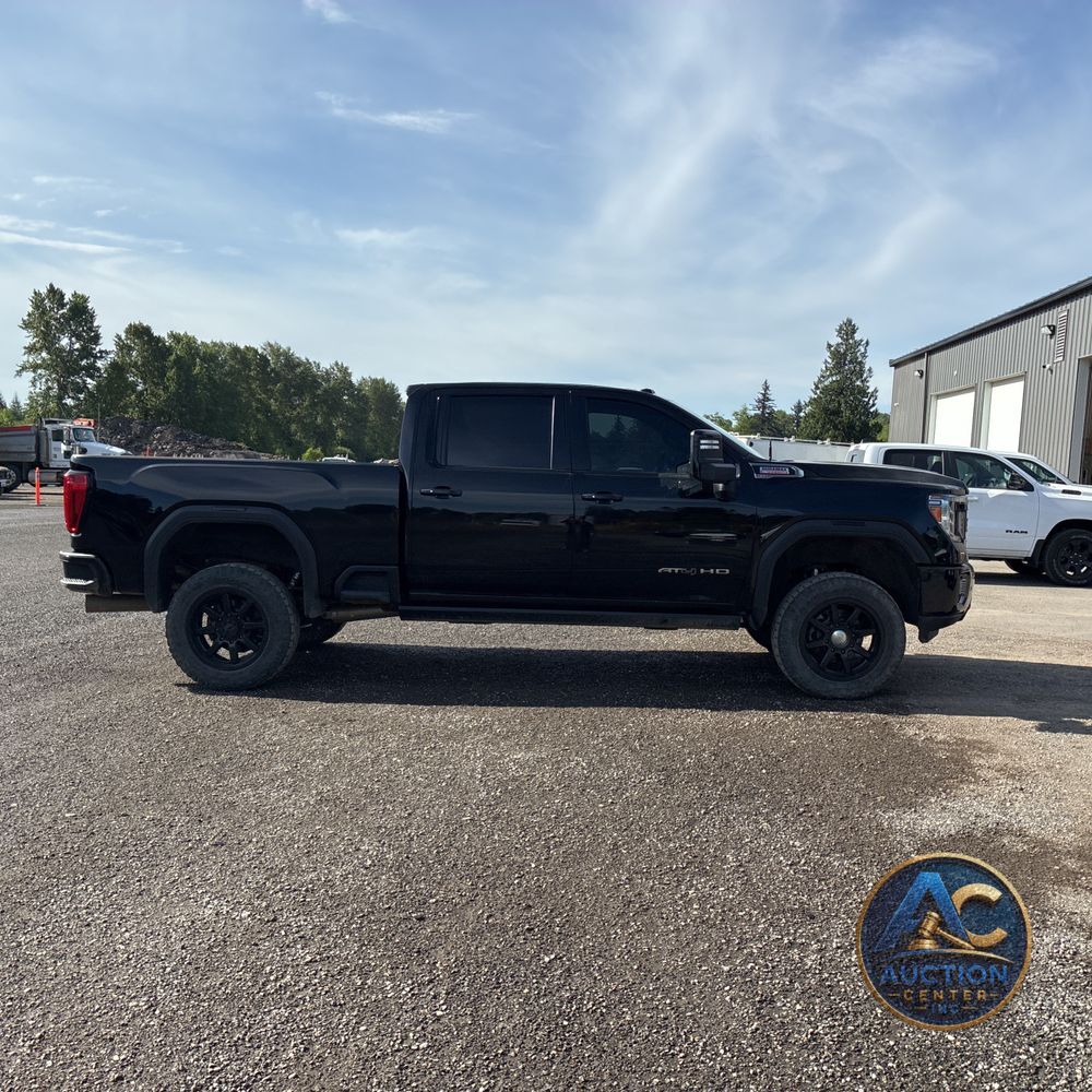 2023 GMC Sierra 3500 AT4