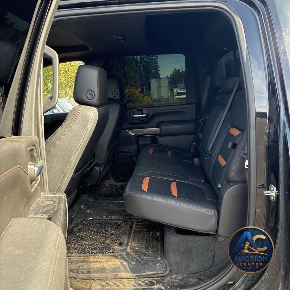 2023 GMC Sierra 3500 AT4