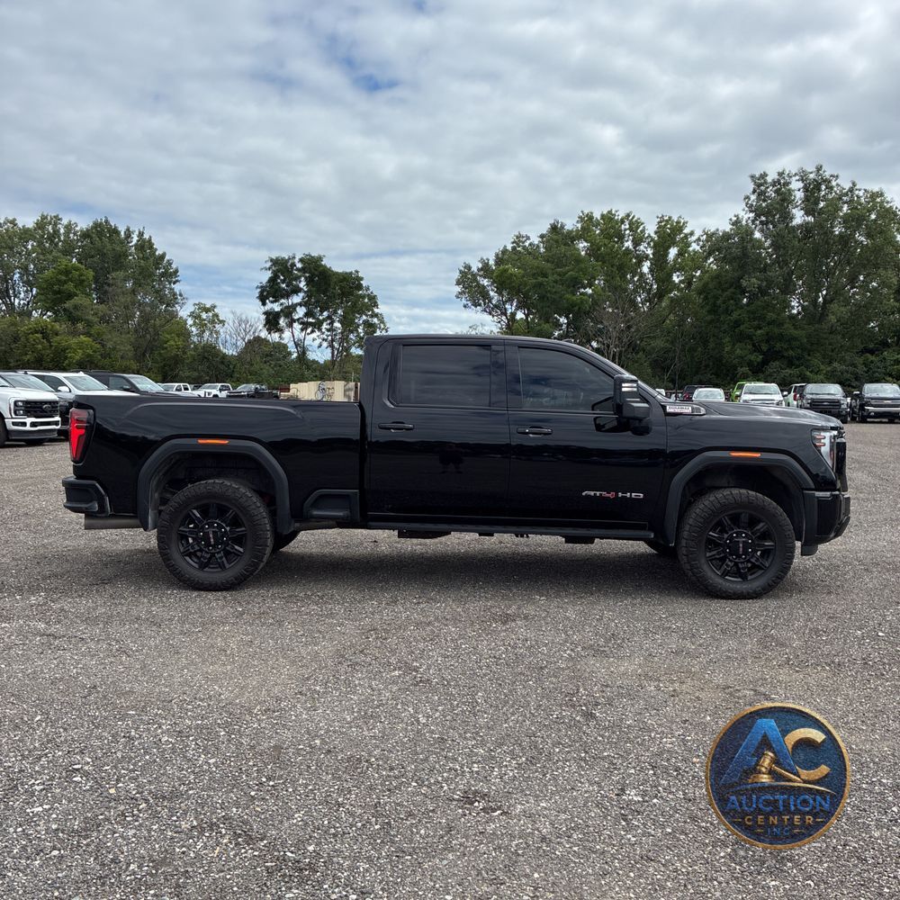 2024 GMC Sierra 3500 AT4