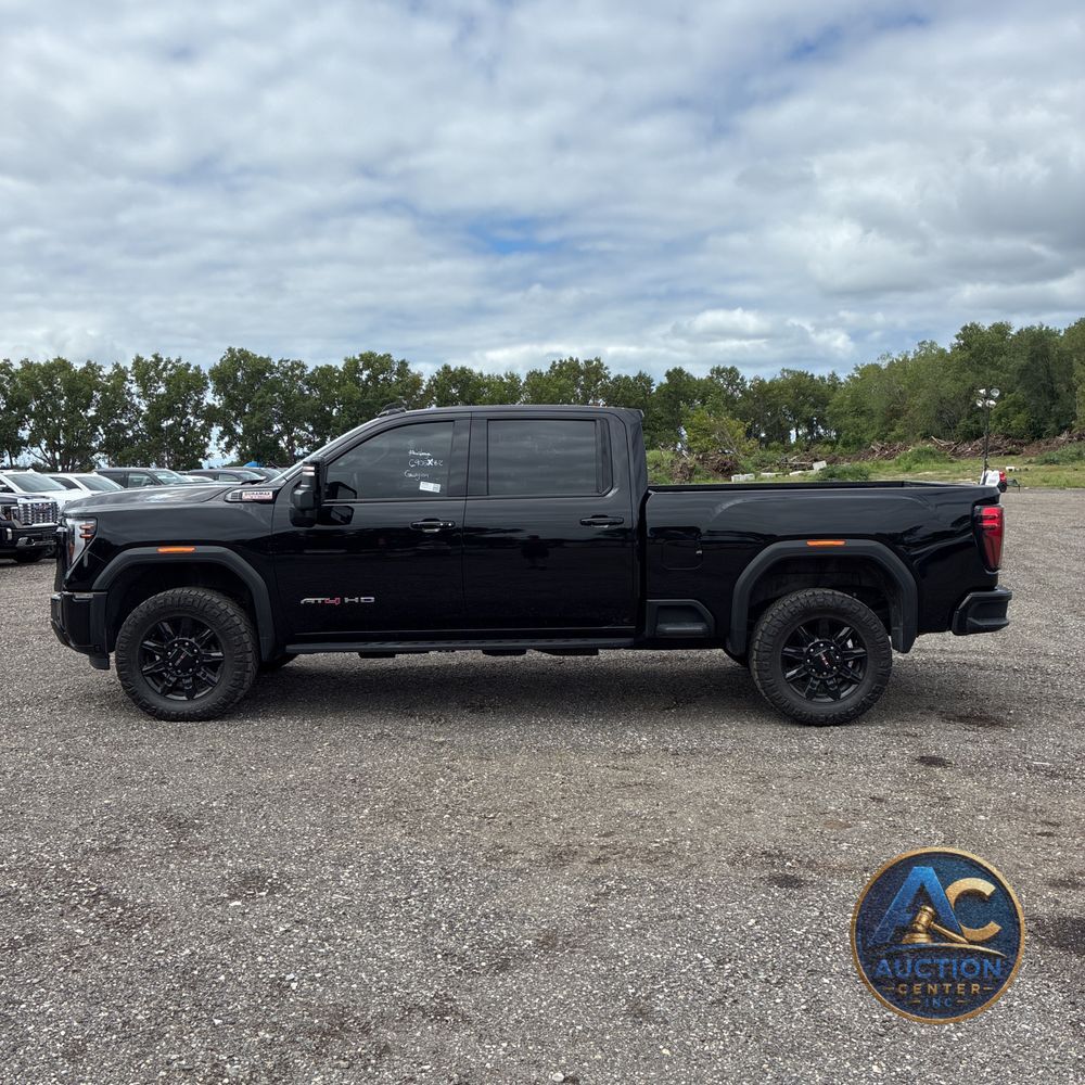 2024 GMC Sierra 3500 AT4